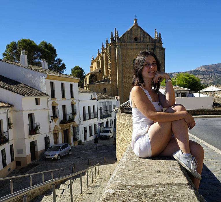 Disfrutando de Barrio del Espíritu Santo, uno de los más bonitos que ver en Ronda
