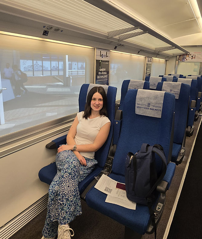 Como moverse por Uzbekistán con tren de alta velocidad