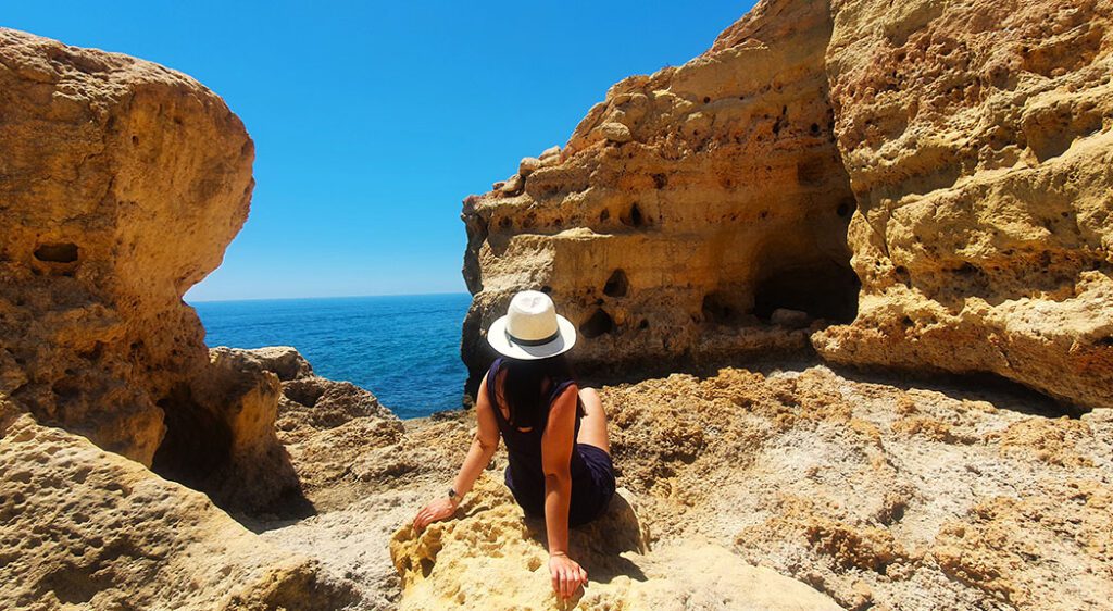 Qué ver y hacer en Carvoeiro: Cuevas del Algar Seco