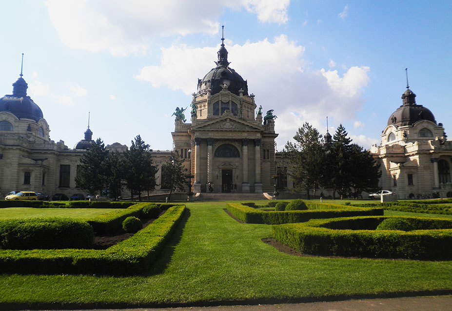 Qué ver en Budapest en un día: Balneario Széchenyi