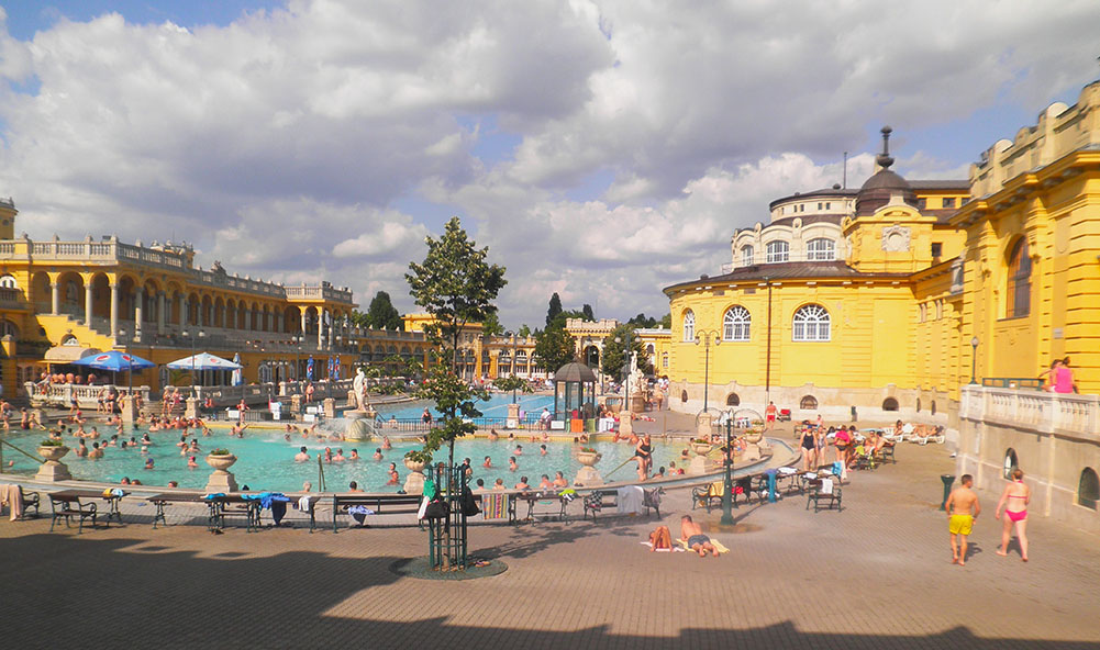 Balneario Széchenyi - Qué ver en Budapest