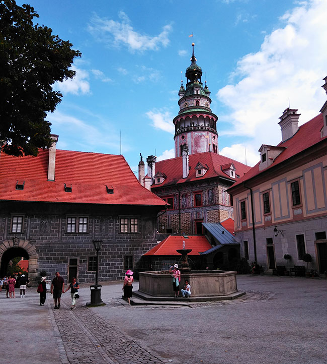 El castillo es uno de los lugares más importantes que ver en Český Krumlov