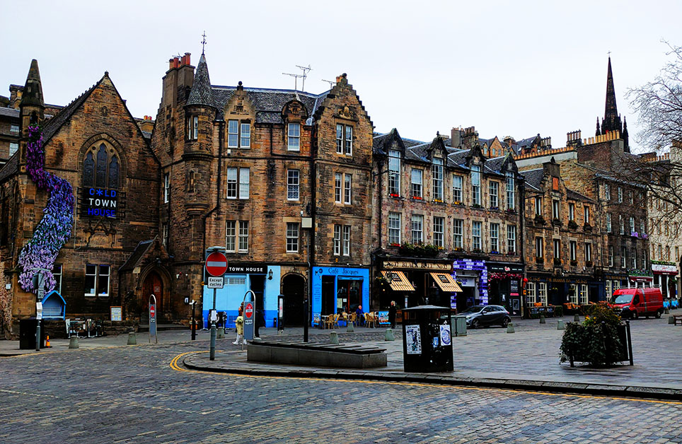 Grassmarket, una de las plazaas más bonitas que ver en Edimburgo