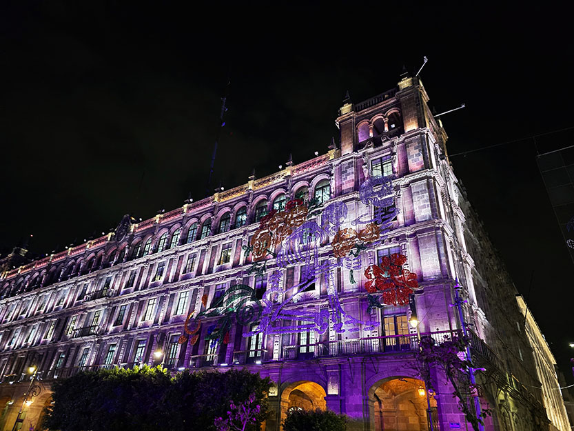 Centro histórico de Ciudad de México iluminado - Ciudad de México en 4 días