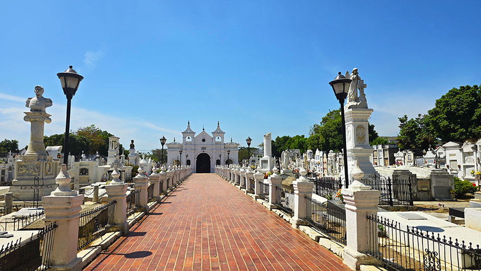 El cementerio blanco de Mompox - Qué ver en Mompox
