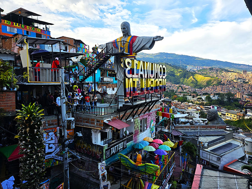 Miradores en la Comuna 13- qué ver en Medellín