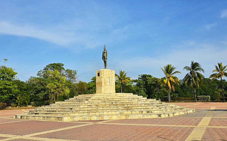 Monumento a la India Catalina - Qué ver en Cartagena de Indias