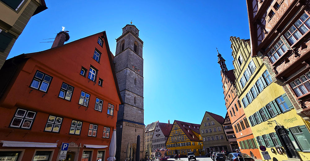Edificios de colores en Marktplatz - Qué ver en Dinkelsbühl