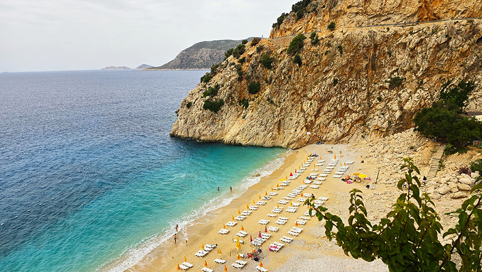 Playa Kaputaş, una de las mejores playas que ver en la Costa Turquesa