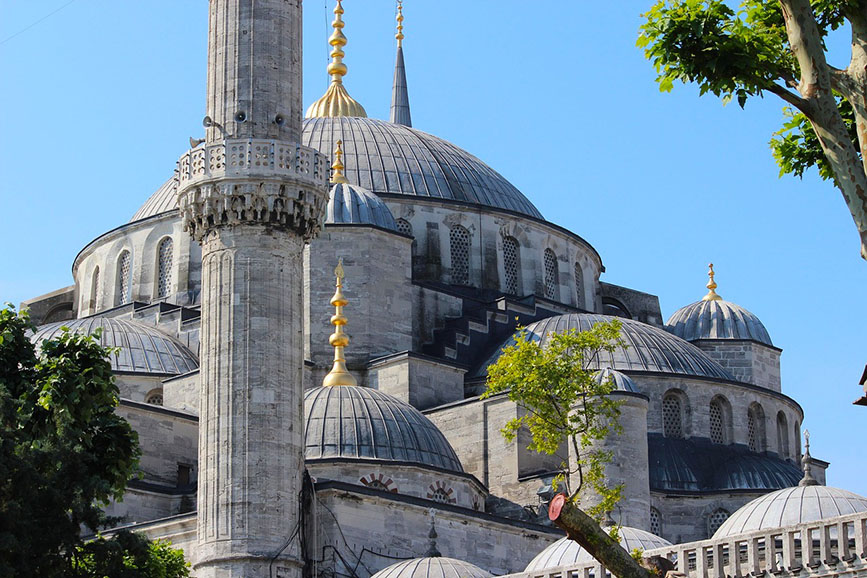 Cúpulas de la Mezquita Azul - Qué ver en Estambul en 4 días