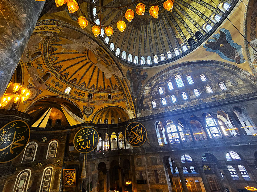 Interior de Santa Sofía, un imprescindible que ver en Estambul