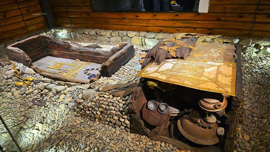Accesorios de la Tumba de Cheonmachong - Qué ver en Gyeongju