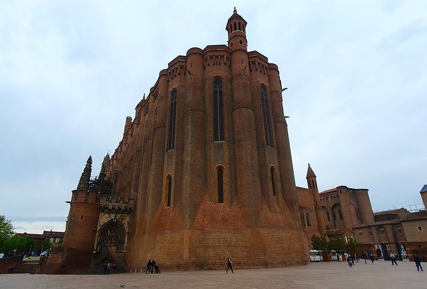 Enorme catedral de ladrillo rojo - Qué ver en Albi