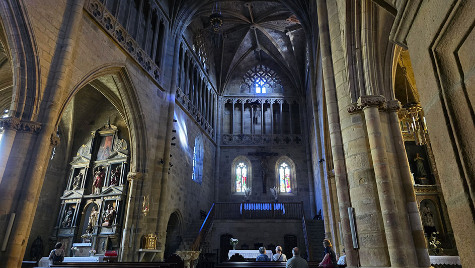 Interior de la Iglesia de San Salvador - Qué ver en Getaria